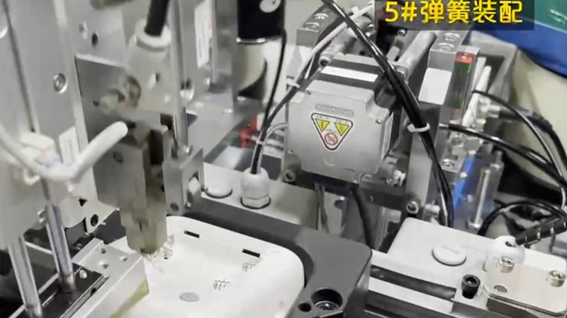 非标自动化设备：定制化生产的灵魂所在